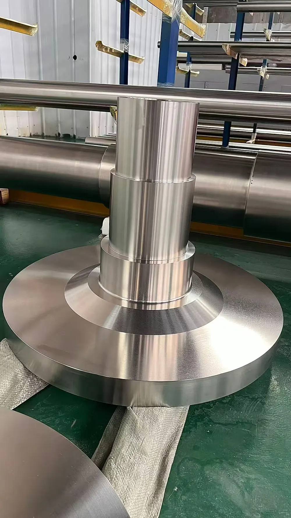 Ti-6Al-4V stepped forged shaft stack, conventional VAR-melted route for large forgings
